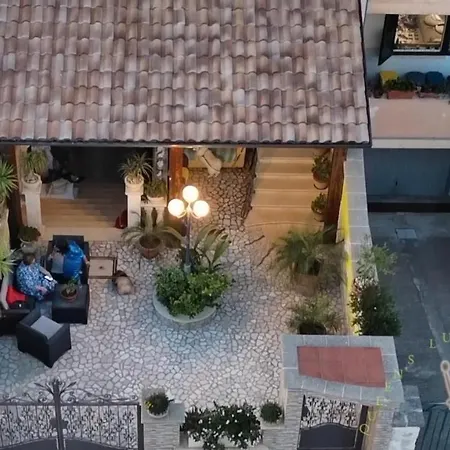 Queen's Luxurious House 3* Галлиполи