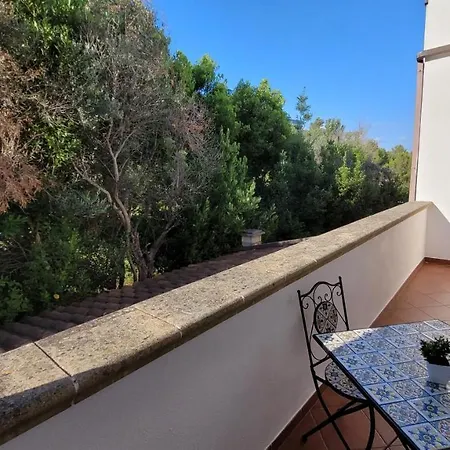 Queen's Luxurious House 3*