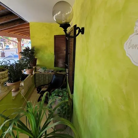 Queen's Luxurious House Галлиполи