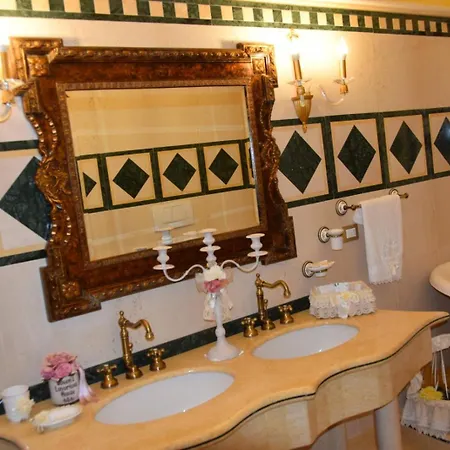 Queen's Luxurious House 3* Gallipoli