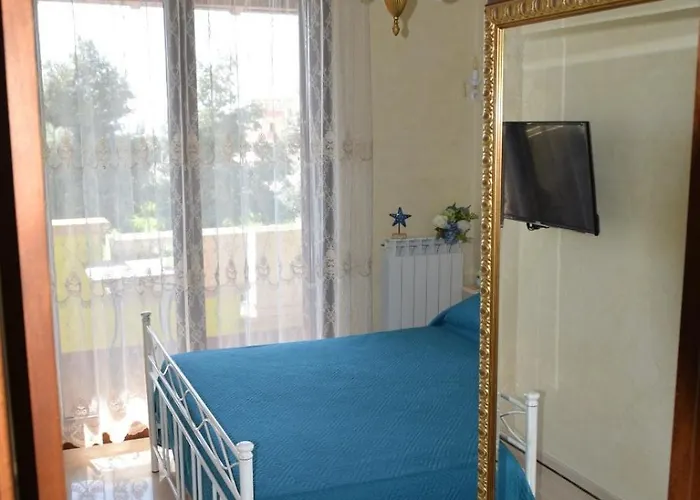 Queen's Luxurious House Bed & Breakfast Gallipoli
