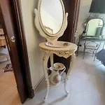 Bed & Breakfast Queen's Luxurious House 3*