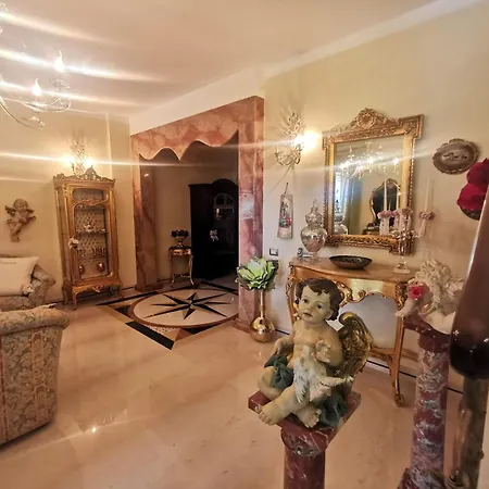 فندق مبيت وإفطار Queen's Luxurious House