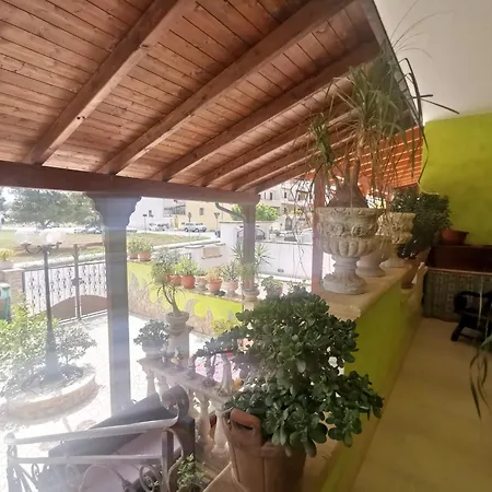 Queen's Luxurious House غالّيبولي