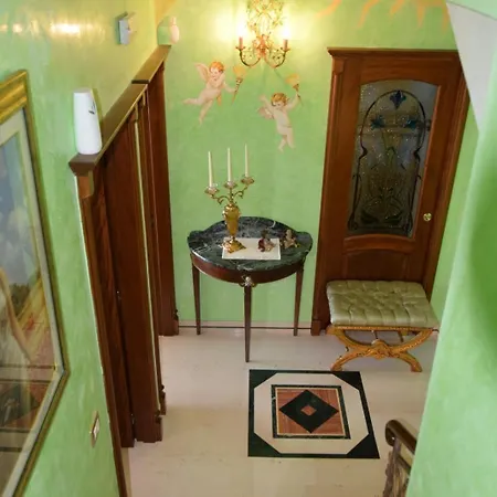 Oda ve Kahvaltı Queen's Luxurious House