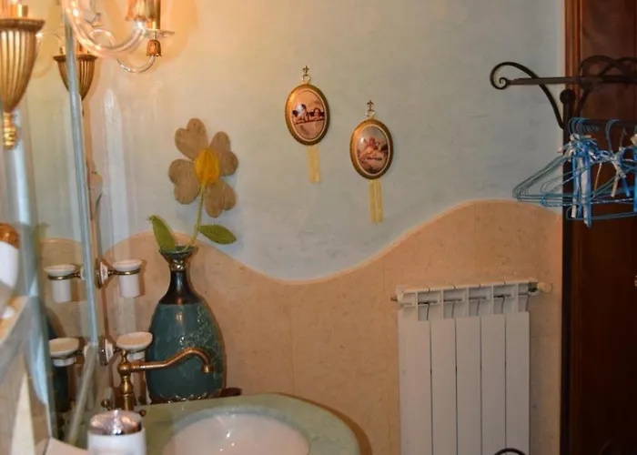 Queen's Luxurious House Bed & Breakfast Gallipolli