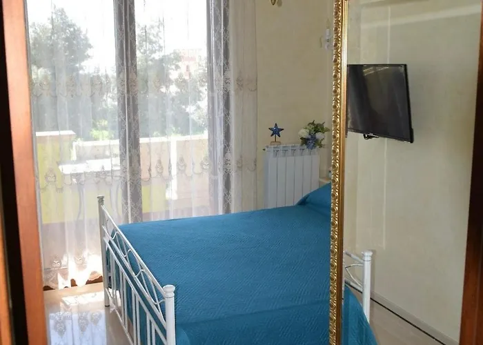 Bed & Breakfast Queen's Luxurious House